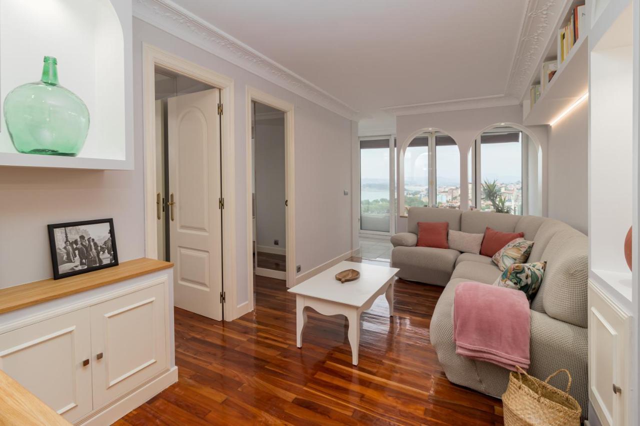 El Balcon De Charles Apartment ซานตานเดร์ ภายนอก รูปภาพ
